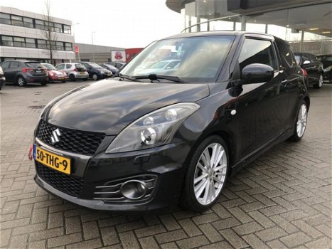 Suzuki Swift - 1.6 Sport Xenon Navi Pdc Cruise Bluetooth - 1