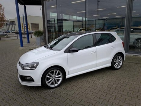 Volkswagen Polo - 1.2 TSI Highline R-LINE *NAVIGATIE-43.000KM-NIEUWSTAAT - 1