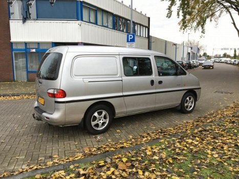 Hyundai H 200 - 2.5 CRDi Luxe lang DC Powervan AIRCODISTERBUITIE KETTINGPANORAMADAKAPK8-2020RIJDT GO - 1