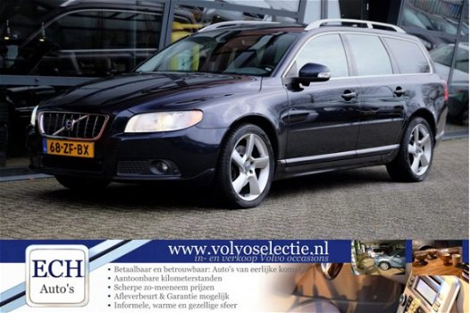 Volvo V70 - D5 AWD 185 pk Summum Automaat, Driver Support, Leer, Xenon, Navi, Stoelverwarming - 1