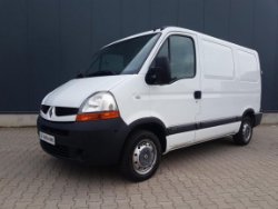Renault Master - T28 2.5 dCi L1 H1 AUTOMAAT + Airco + Trekhaak + Cruise control
