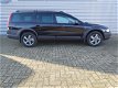 Volvo XC70 - 2.5 T Automaat d.blauw/zwart metallic Mooie auto - 1 - Thumbnail