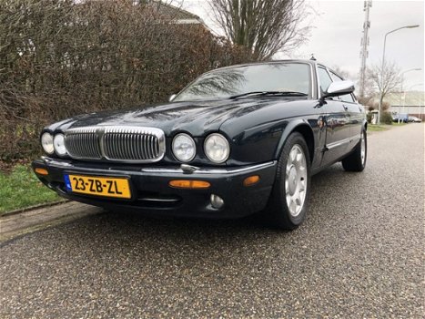 Jaguar XJ - XJ-8 Dailmler Super V8 Youngtimer - 1