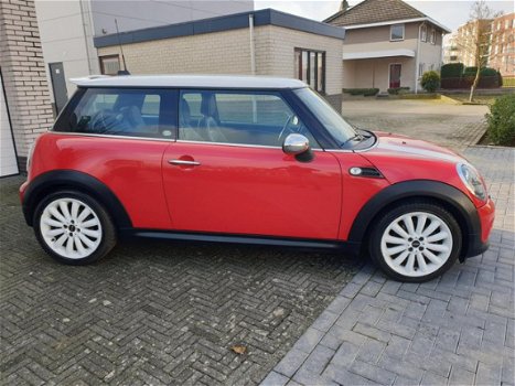 Mini Mini Cooper - 1.6 10 Years II Leder Navi 1e Eigenaar - 1