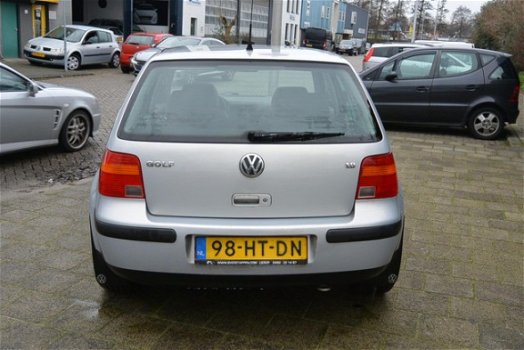 Volkswagen Golf - 1.8-5V Comfortline RIJDT PRAKTISCH NIEUW MET APK TOT 17-09-2020 - 1