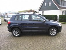 Volkswagen Tiguan - 1.4 TSI 160 pk Trend & Fun Bluemotion Tech