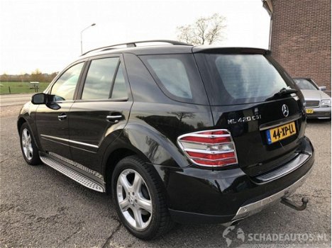 Mercedes-Benz ML-klasse - 4.0 420 cdi v8 32v 4-matic 4x4 automaat sport - luchtvering - schuifdak - - 1