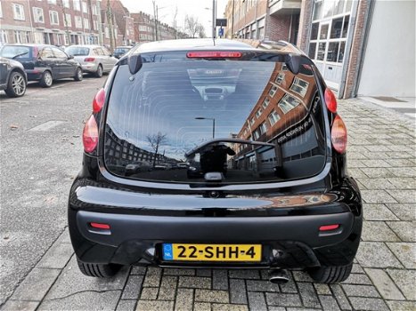 Peugeot 107 - 1.0-12V XS AIRCO / AUX / NIEUWE A.P.K - 1