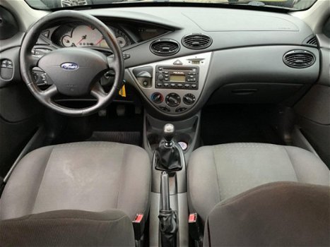 Ford Focus Wagon - 1.8 TDCi Trend 1e Eigenaar Trekhaak Airco NAP APK 1 Jaar - 1