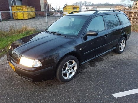 Skoda Octavia Combi - 1.9 TDI Rider MET A.P.K. TOT SEPT 2020 (CLIMA) - 1