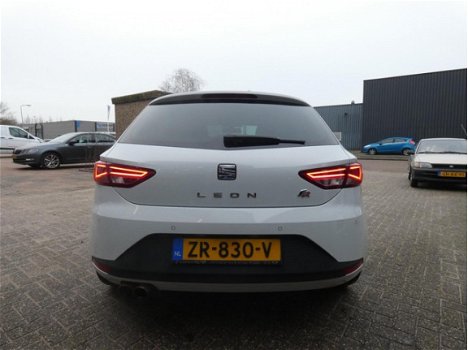 Seat Leon - 1.8 TSI FR DSG 5 deurs, Navi, Clima, Cruise, PDC - 1