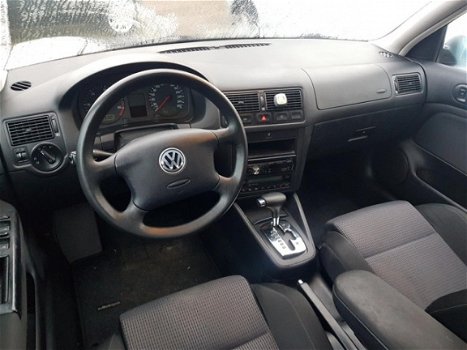 Volkswagen Golf Variant - 1.9 TDI Trendline AUTOMAAT/airco apk:10-2020 - 1