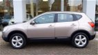 Nissan Qashqai - 2.0 ACENTA Clima | Trekhaak | Parkeersensoren achter - 1 - Thumbnail