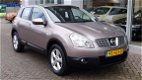 Nissan Qashqai - 2.0 ACENTA Clima | Trekhaak | Parkeersensoren achter - 1 - Thumbnail