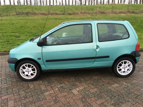 Renault Twingo - 1.2 Prima auto, nette staat, weinig kms. - 1