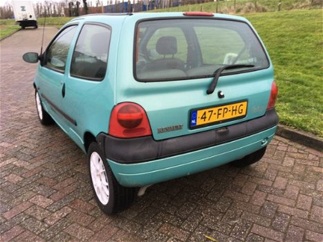 Renault Twingo - 1.2 Prima auto, nette staat, weinig kms. - 1