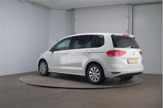 Volkswagen Touran - 2.0 TDI DSG nw model 2016 wit - 1