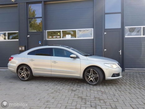 Volkswagen Passat CC - 1.8 TSI 4p - 1