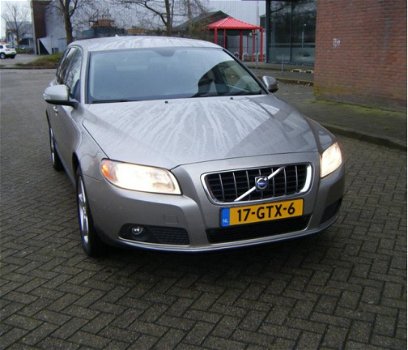 Volvo V70 - 2.0D Momentum Leder Navigatie 3650EX.BPM - 1