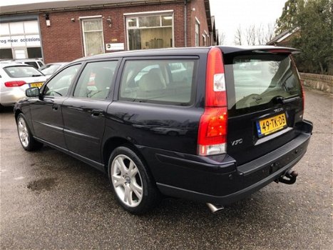 Volvo V70 - 2.0T Edition II Sport * 1ste Eig. / NL geleverd / Leder / Unieke - 1