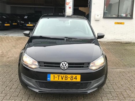 Volkswagen Polo - 1.2 Easyline Airco/ 5DR/ El. raam/ NAP/ APK - 1