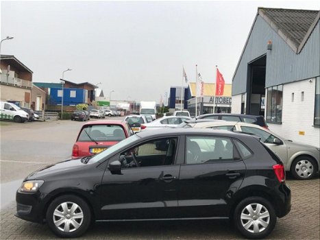 Volkswagen Polo - 1.2 Easyline Airco/ 5DR/ El. raam/ NAP/ APK - 1