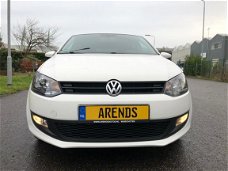 Volkswagen Polo - 1.4-16V Groot scherm LM velgen Mooie auto