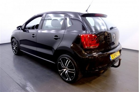 Volkswagen Polo - 1.6 TDI Highline Pano, Clima - 1