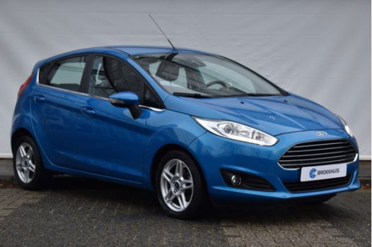 Ford Fiesta - 1.0 100PK Titanium 5-deurs | Navigatie | Parkeersensoren | Voorruitverwarming - 1