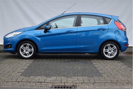 Ford Fiesta - 1.0 100PK Titanium 5-deurs | Navigatie | Parkeersensoren | Voorruitverwarming - 1