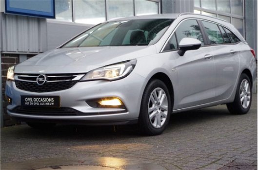 Opel Astra Sports Tourer - 1.4 TURBO 150PK ONLINE EDITION+ | NAVI | CLIMA | LED | PDC | ONSTAR | CAM - 1