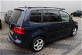 Volkswagen Touran - 1.6 TDI Comfortline BlueMotion / NAP - 1 - Thumbnail