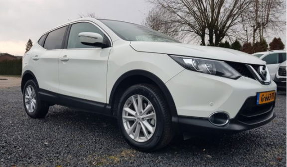 Nissan Qashqai - 1.2 Connect Edition Panorama Pdc Navi - 1