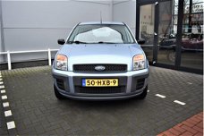 Ford Fusion - 1.4-16V Cool & Sound AIRCO TREKHAAK NAP NL AUTO