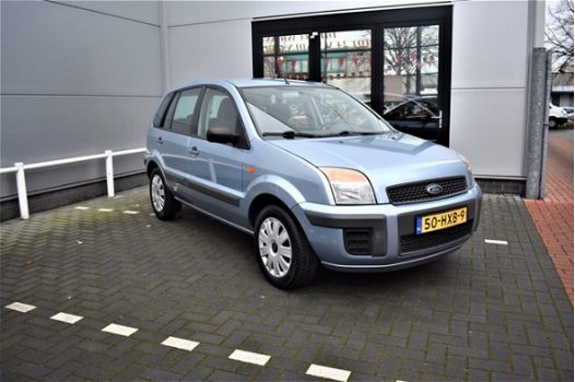 Ford Fusion - 1.4-16V Cool & Sound AIRCO TREKHAAK NAP NL AUTO - 1