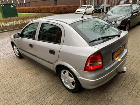 Opel Astra - 1.6-16V Club Nieuwe APK NAP - 1