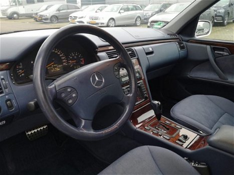 Mercedes-Benz E-klasse - 200 K. Eleg.Select - 1