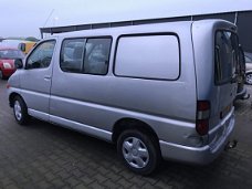 Toyota HiAce - 2.5 D4-D 100 DC Emotion Executive