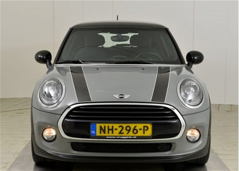 Mini Mini Cooper - 1.5 Business Mooie Looks Navi | PDC |Stoelverwarming - 1