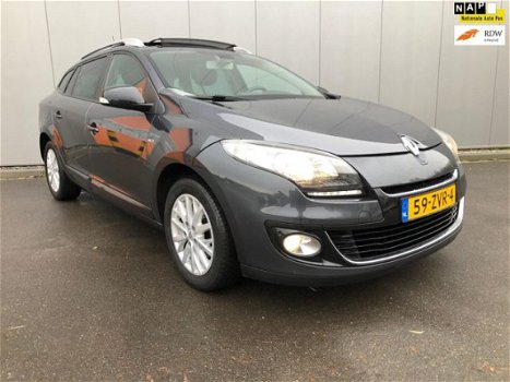 Renault Mégane Estate - 1.5 dCi Bose navi clima pano camera - 1