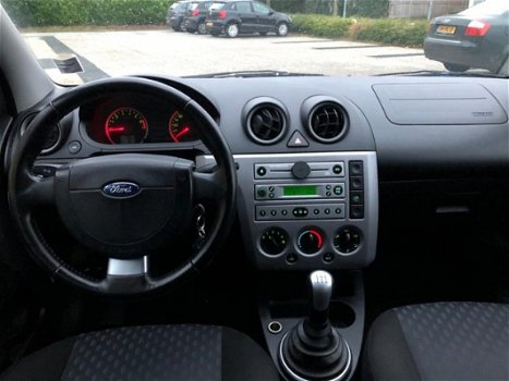 Ford Fiesta - 1.3 Futura AIRCO/5-DEURS/ELEK RAMEN/EL SPIEGELS - 1