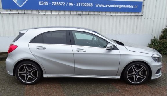 Mercedes-Benz A-klasse - A 180 AMG-Line, Navi, DealerOH, APK 28-2-21 - 1