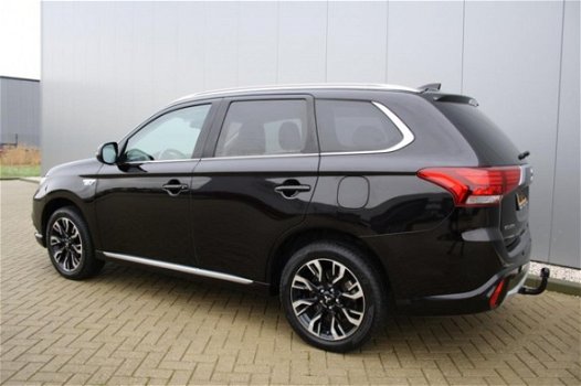 Mitsubishi Outlander - 2.0 PHEV Executive Edition 1e eigenaar/ EX BTW - 1