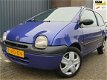 Renault Twingo - 1.2 Authentique / NAP / 1 jaar APK - 1 - Thumbnail