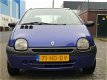 Renault Twingo - 1.2 Authentique / NAP / 1 jaar APK - 1 - Thumbnail