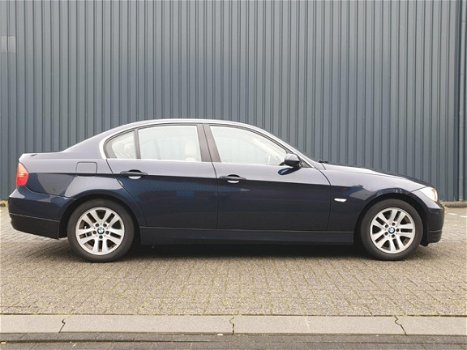 BMW 3-serie - 318i High Executive / AIRCO/ NAP - 1