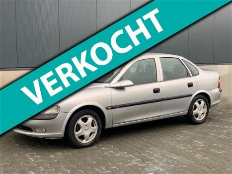 Opel Vectra - 1.6i-16V Pearl Nieuwe apk/N.A.P - 1