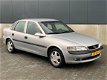 Opel Vectra - 1.6i-16V Pearl Nieuwe apk/N.A.P - 1 - Thumbnail