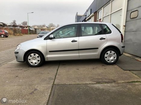 Volkswagen Polo - 1.2-12V NAP AIRCO TOP AUTO INRUIL MOGELIJK - 1