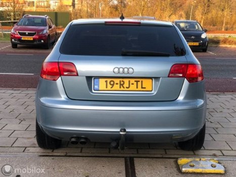 Audi A3 Sportback - 2.0 TDI Attraction AUTOMAAT NAVI LEER FULL - 1